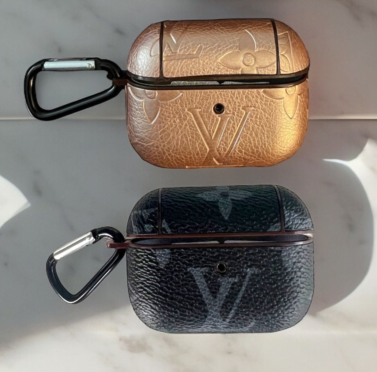 FLOWER MONOGRAM AIRPOD PRO CASE